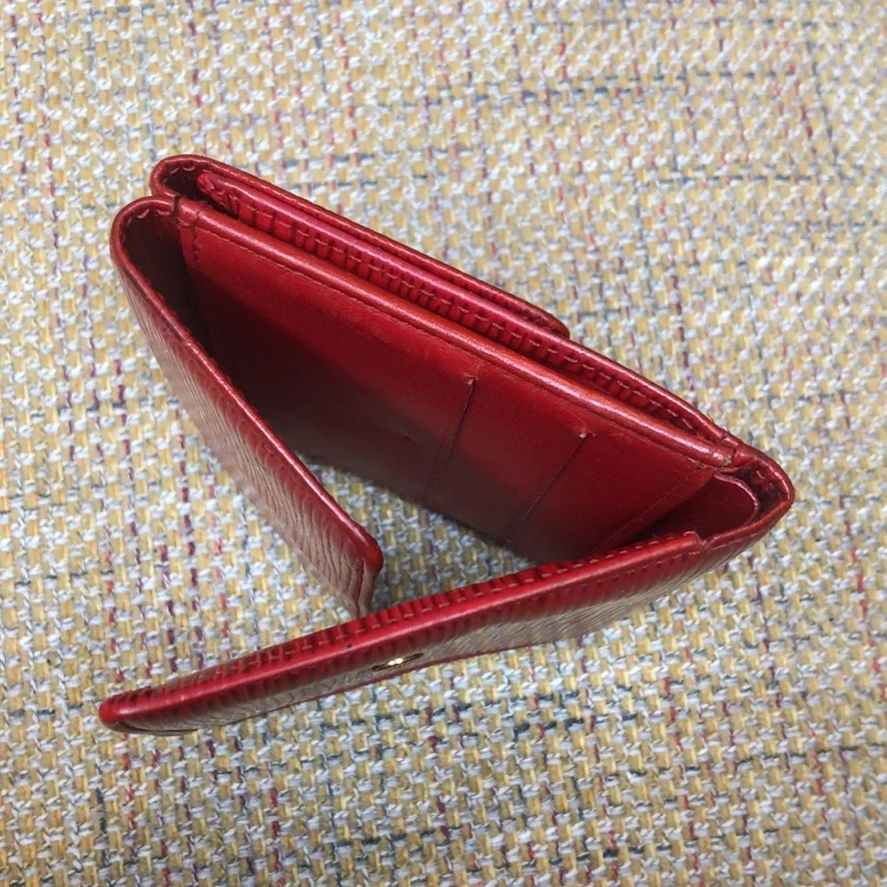 LOUIS VUITTON Red Epi Portefeiulle Elise Trifold Coin Cash Wallet Authentic - Picture 8 of 16